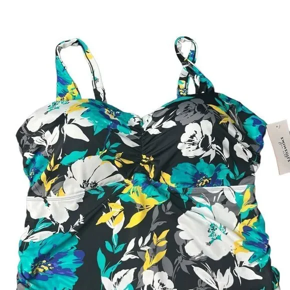 Swimsuits For All Floral One Piece Bathing Suit - Picture 2 of 10